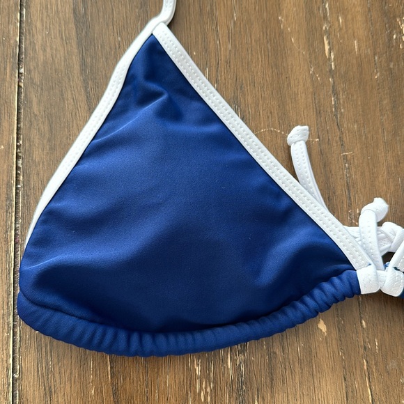 New sunshine zone bikini top large - Picture 2 of 4